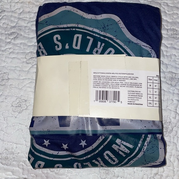 BNWT “Dad” t-shirt navy blue it’s a size Medium in men’s - Picture 3 of 5